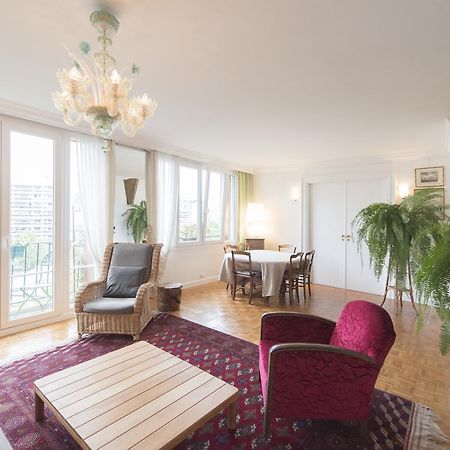 Veeve - Apartment Near Pont De Grenelle Paris Dış mekan fotoğraf
